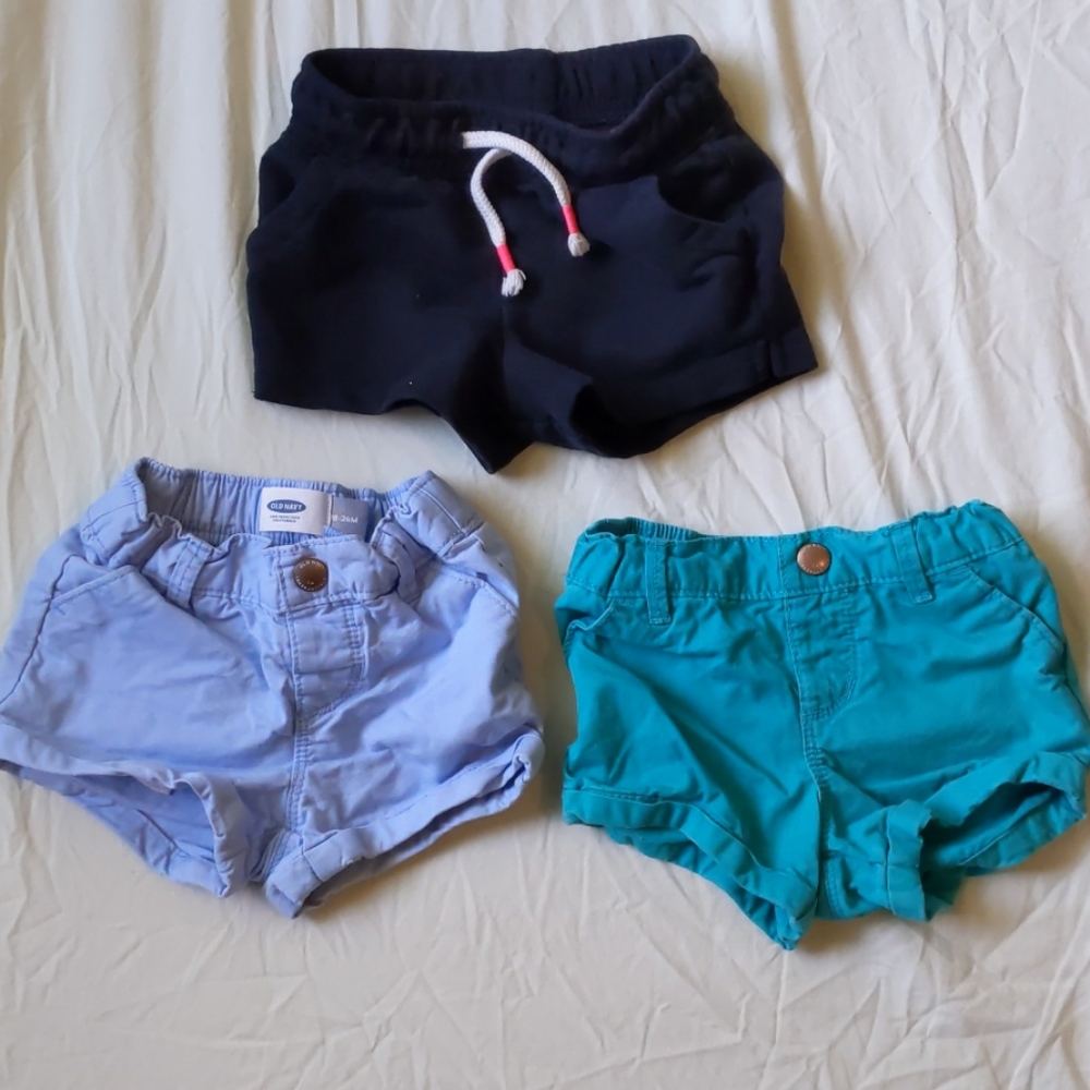 Old Navy 18M shorts